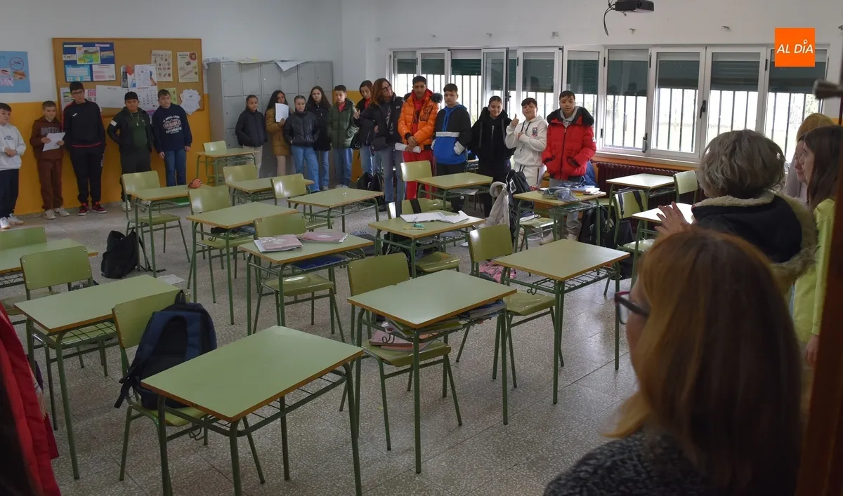 Foto 7 - Los IES reciben a los alumnos de 6&ordm; de la comarca y de El Puente