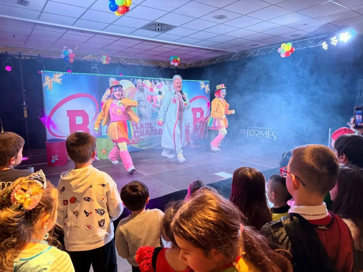Carnaval en el centro comercial El Tormes