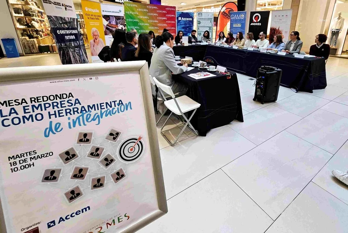 Foto 8 - El Tormes acoge un encuentro inspirador en el D&iacute;a Mundial del Trabajo Social&nbsp;