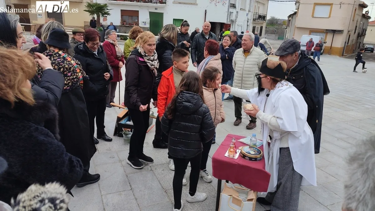 Celebración del entierro de la sardina en Villarino de los Aires / CORRAL