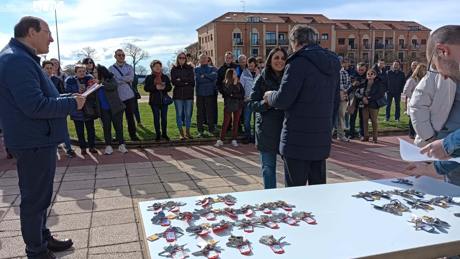 FOTOS | Entrega de llaves viviendas de Pizarrales 