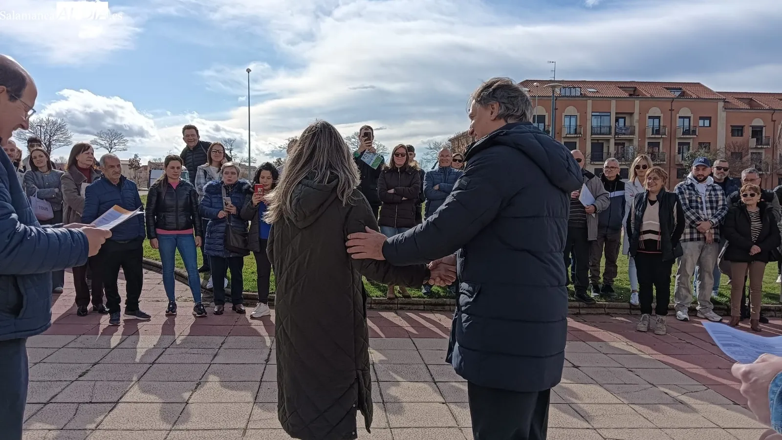 Entrega de las llaves de la nueva promoción de 48 viviendas protegidas y garajes en el barrio de Pizarrales | FOTOS: 