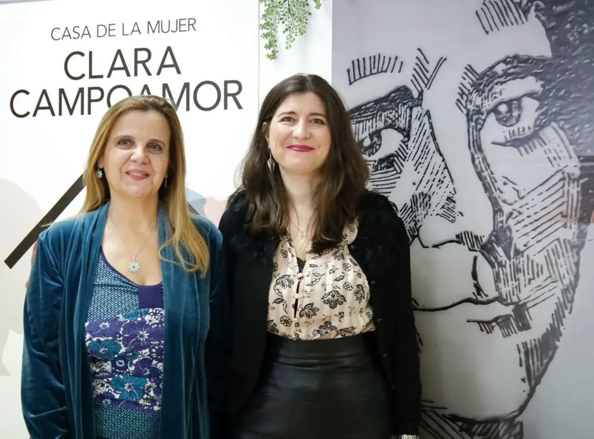 Inauguración en la Casa de la Mujer de la muestra 