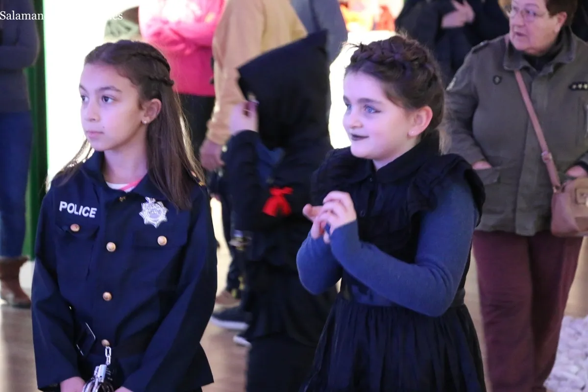 Fiesta infantil de Carnaval en Vitigudino / CORRAL