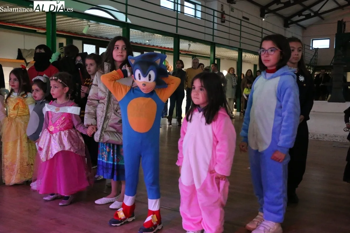 Fiesta infantil de Carnaval en Vitigudino / CORRAL