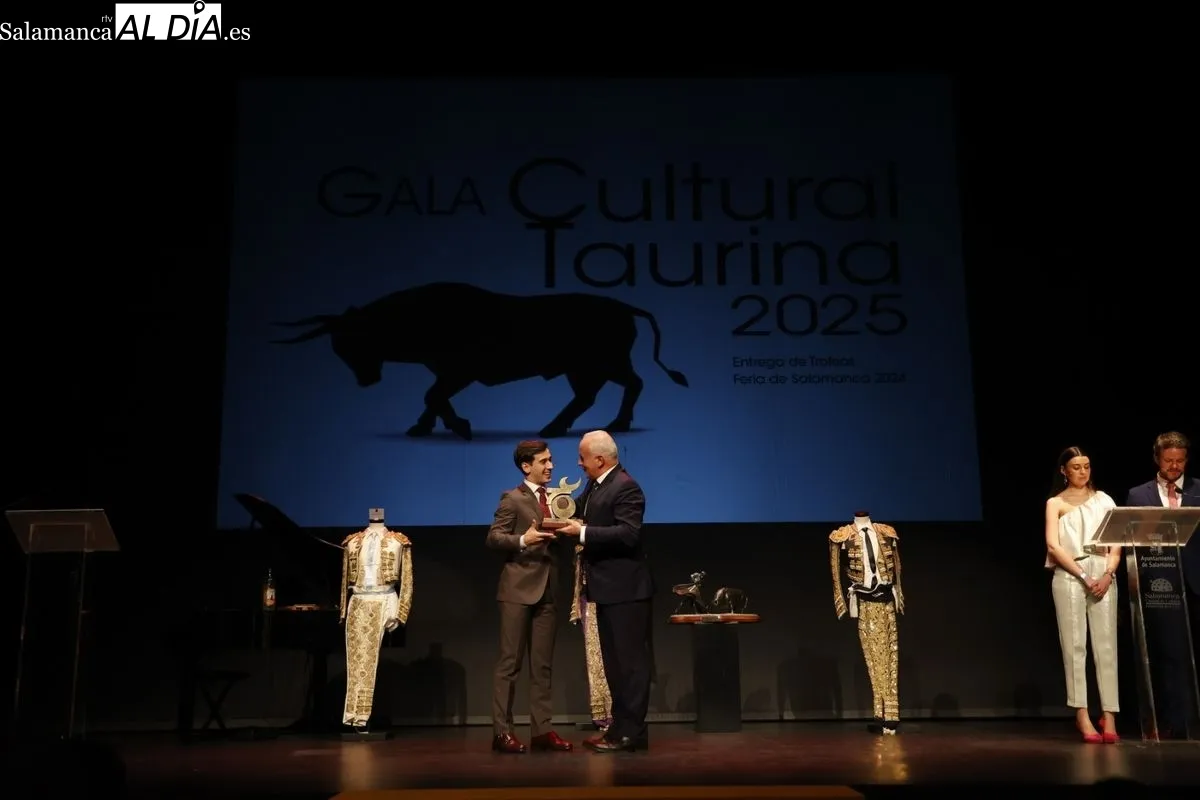 Gala Cultural Taurina de Salamanca en el Teatro Liceo. Foto de David Sañudo