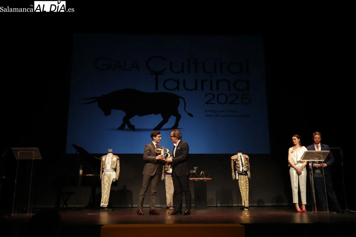 Gala Cultural Taurina de Salamanca en el Teatro Liceo. Foto de David Sañudo