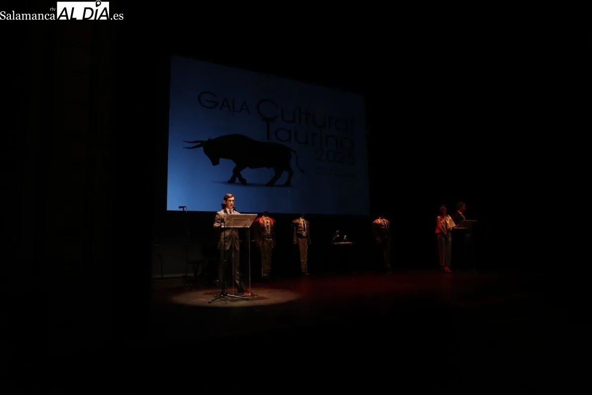 Gala Cultural Taurina de Salamanca en el Teatro Liceo. Foto de David Sañudo