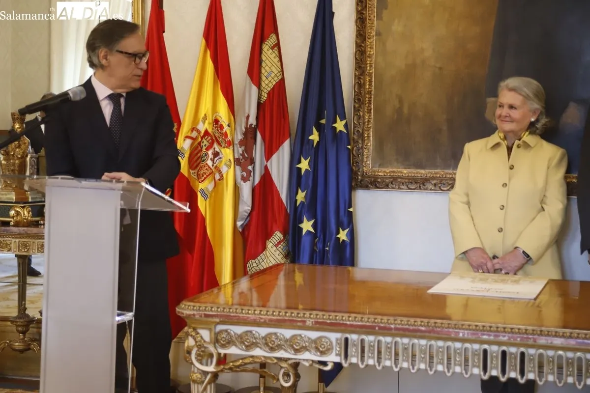 Adolfo García Sastre, Sebastião Helvecio Ramos de Castro y María Urioste Ramón y Cajal, nuevos huéspedes distinguidos de Salamanca | FOTOS: Ángel Puma 