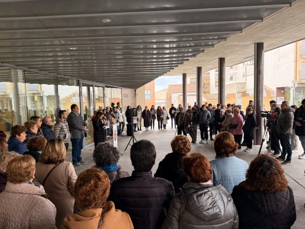 Foto 7 - Guijuelo celebra el D&iacute;a Internacional de la Mujer (FOTOS)
