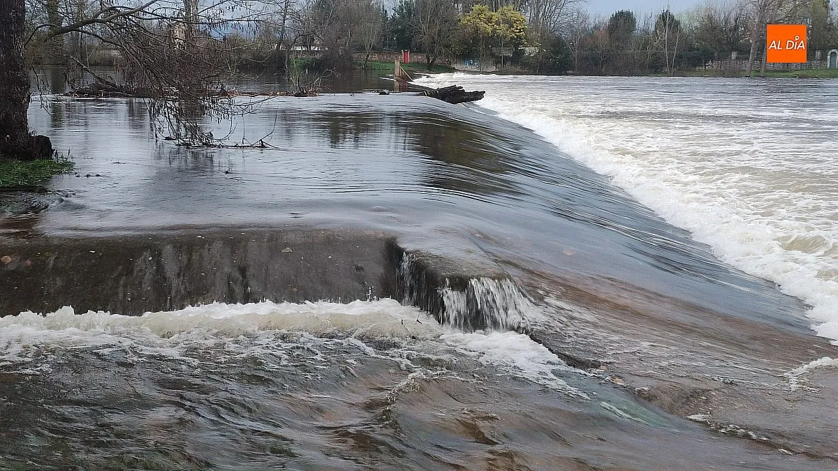 Río Águeda a su paso por Ciudad Rodrigo en la tarde del miércoles