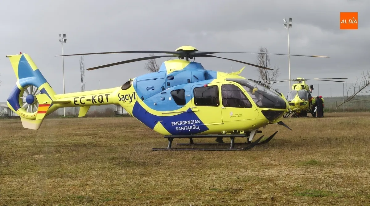 Cambio de helicóptero del herido en Ciudad Rodrigo | Fotos: Adrián Martín