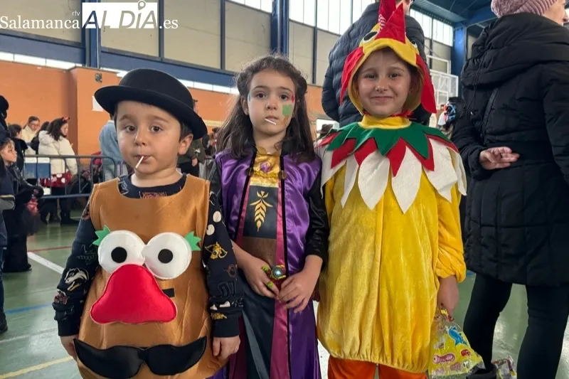 Baile infantil de carnaval en Peñaranda