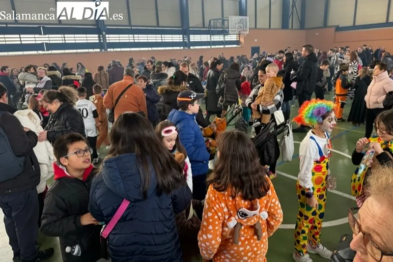 Baile infantil de carnaval en Peñaranda