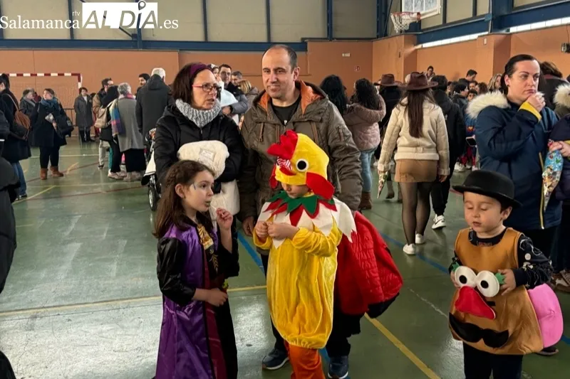 Baile infantil de carnaval en Peñaranda