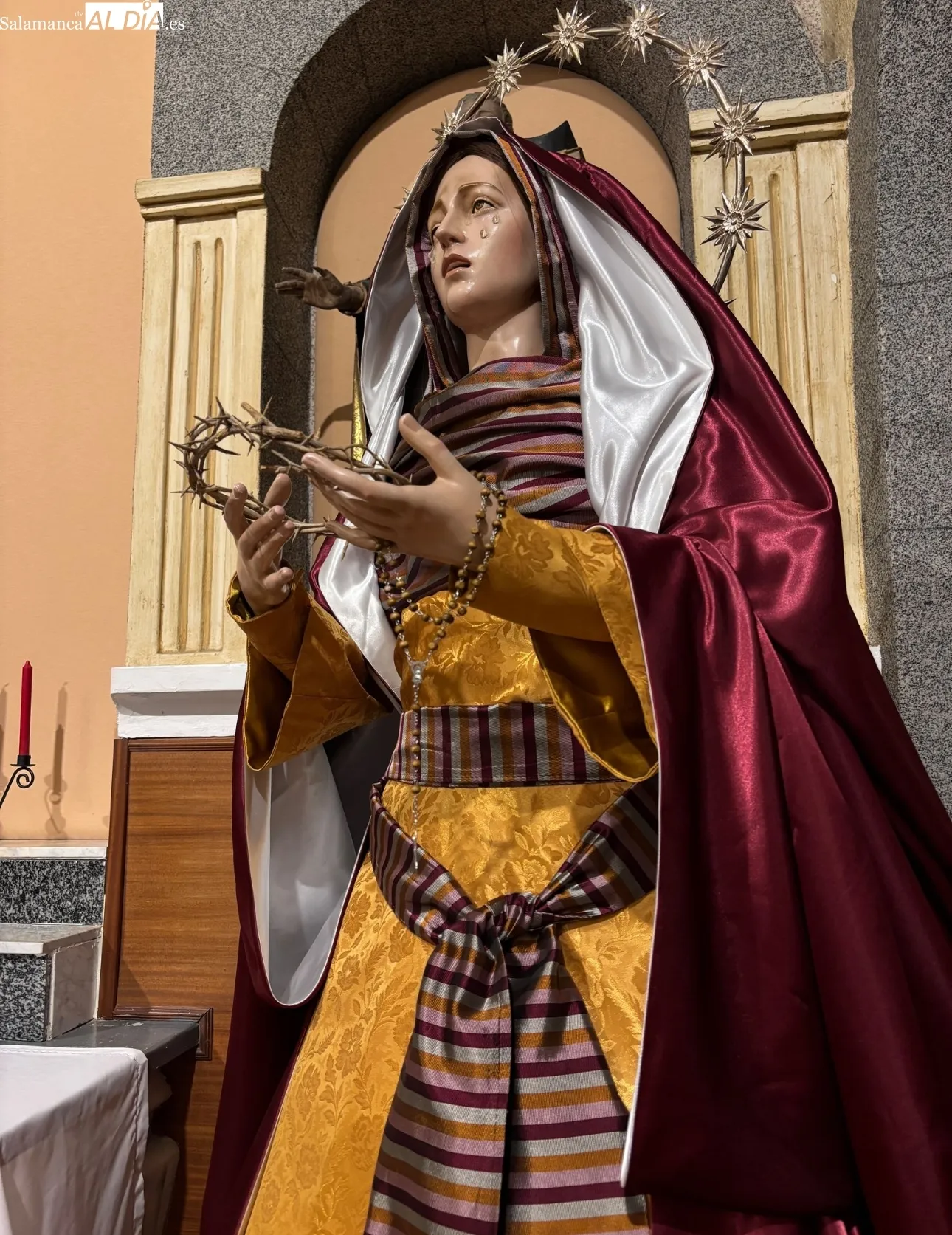 Foto 3 - Nuestra Se&ntilde;ora de las L&aacute;grimas recibe a cofrades y devotos vestida de hebrea para anunciar la Cuaresma