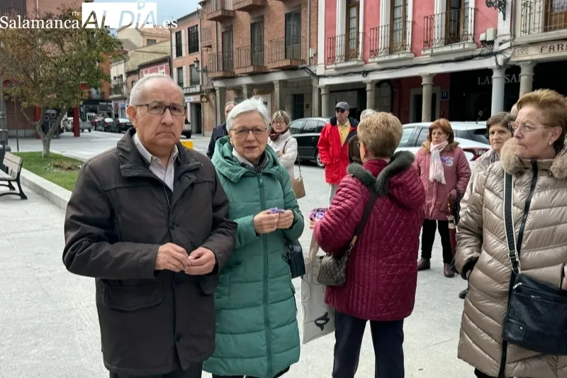 Peñaranda conmemora el 8M en la Plaza de España