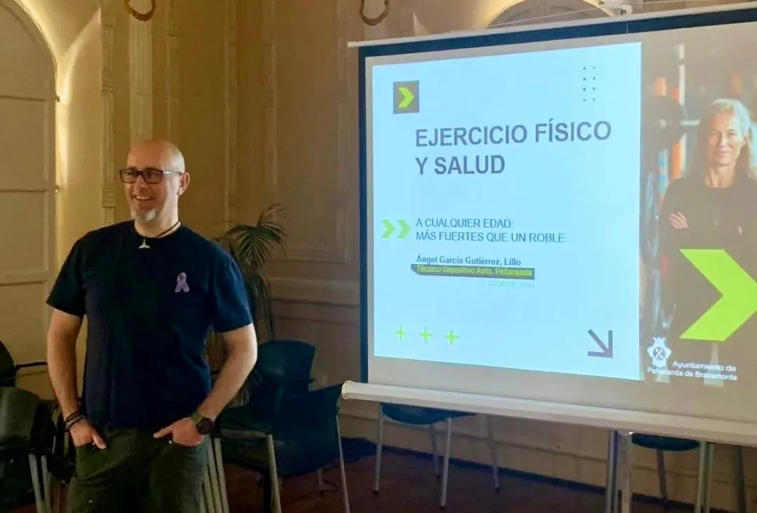 El Centro Social acogía la III Jornada Ejercicio Físico y Salud. Fotos Ayto