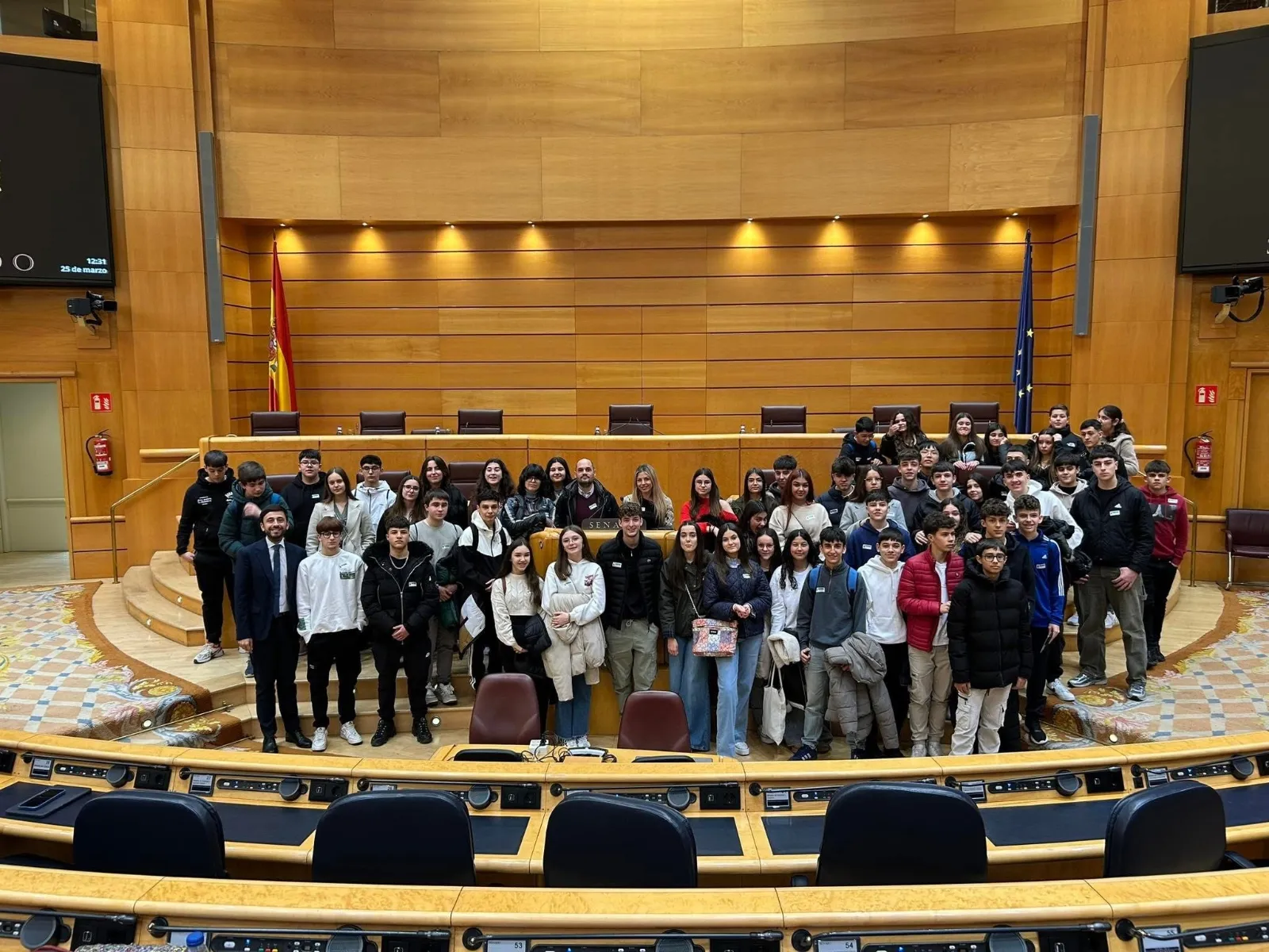 Visita de los IES German Sánchez Ruipérez y Senara al Senado. Foto Fran Díaz RR.SS