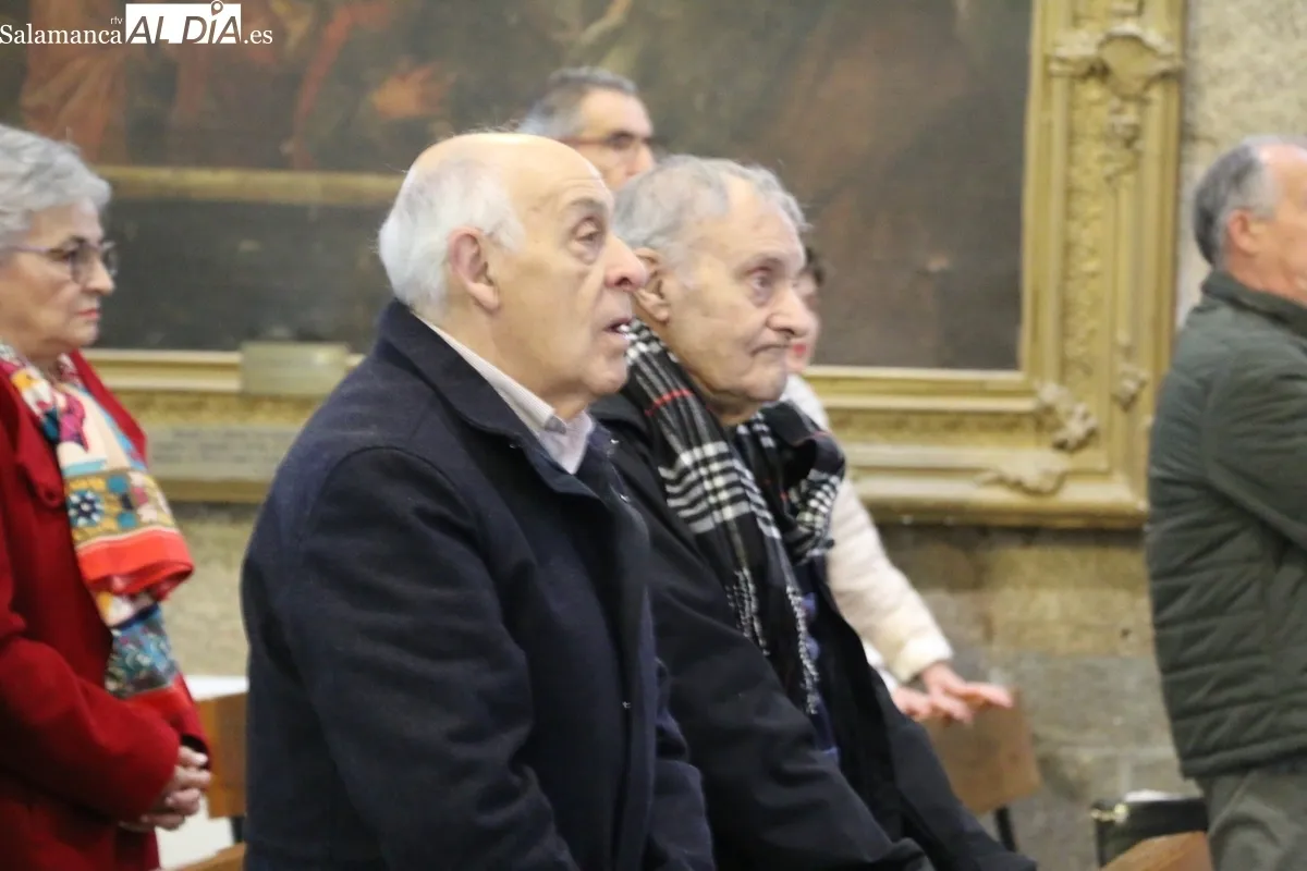 Celebración de una eucaristía dedicada a San José / CORRAL