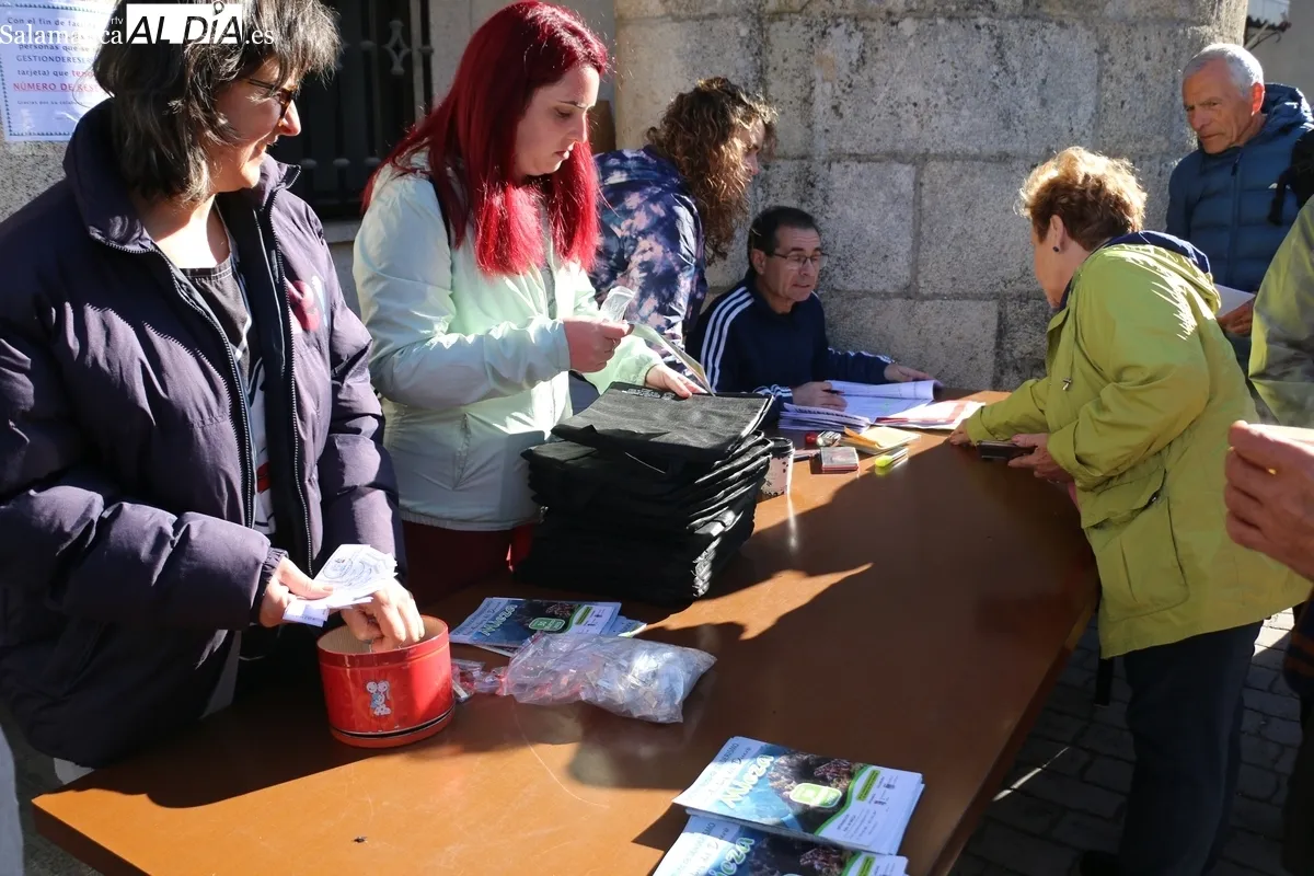 XXVIII Ruta de Senderismo 'Arribes del Duero' en Mieza / CORRAL
