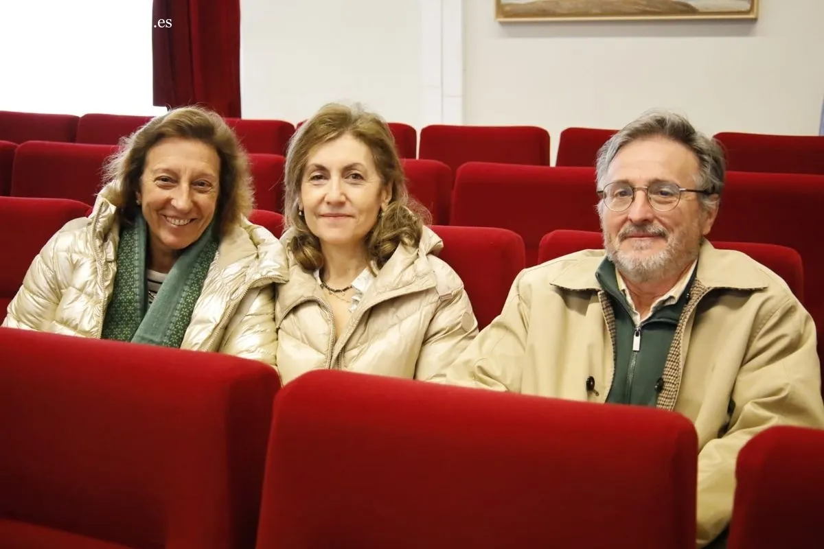 Emotivo homenaje de la Facultad de Enfermería y Fisioterapia de la Universidad de Salamanca a sus antiguos directores. Foto de David Domínguez