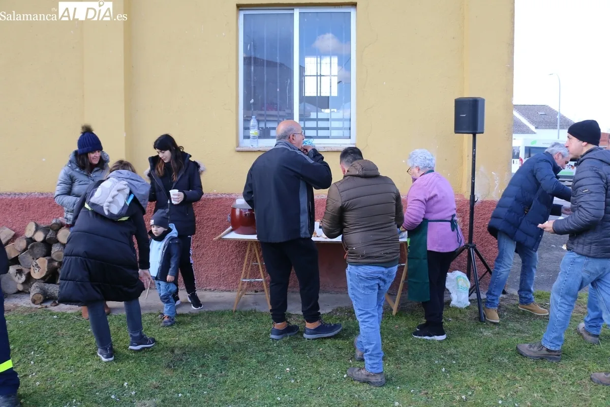 Fiesta de la Matanza Tradicional en Villar de Peralonso / CORRAL