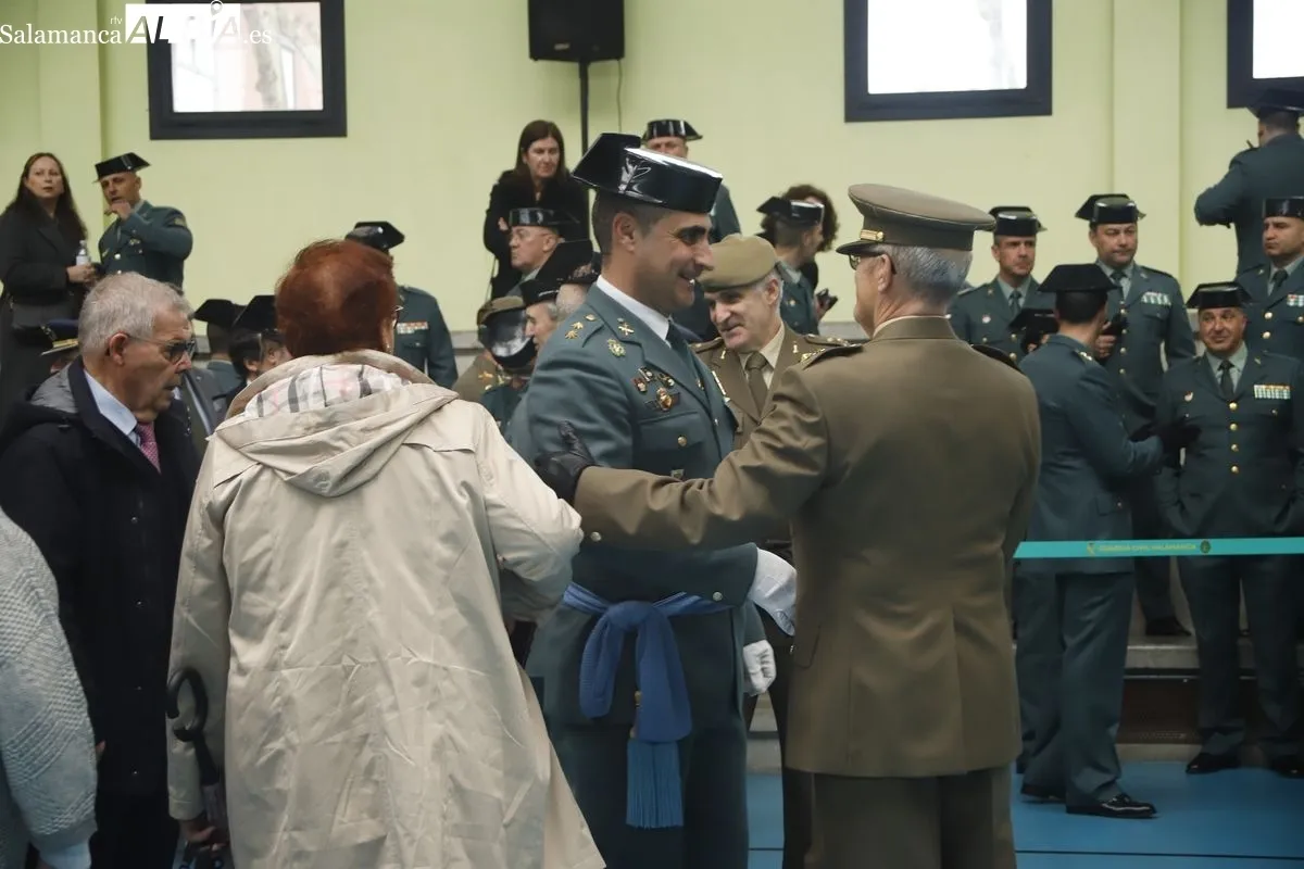 Acto de entrega de mando al nuevo Jefe de la Comandancia de la Guardia Civil de Salamanca. Fotos: Ángel Puma