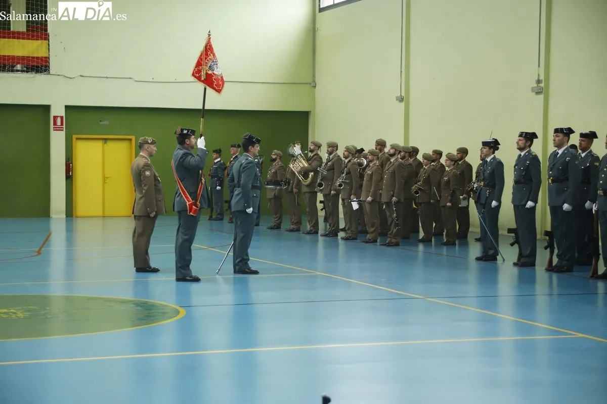 Acto de entrega de mando al nuevo Jefe de la Comandancia de la Guardia Civil de Salamanca. Fotos: Ángel Puma