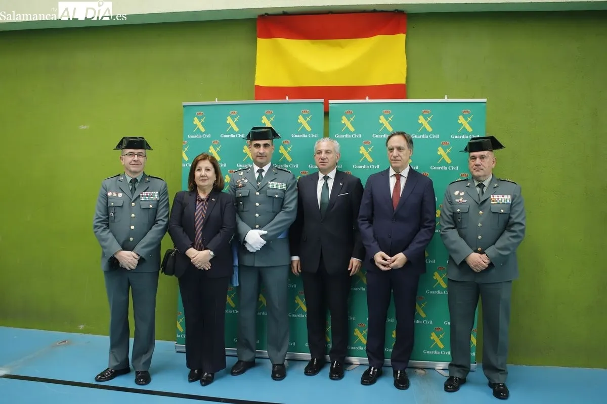 Acto de entrega de mando al nuevo Jefe de la Comandancia de la Guardia Civil de Salamanca. Fotos: Ángel Puma