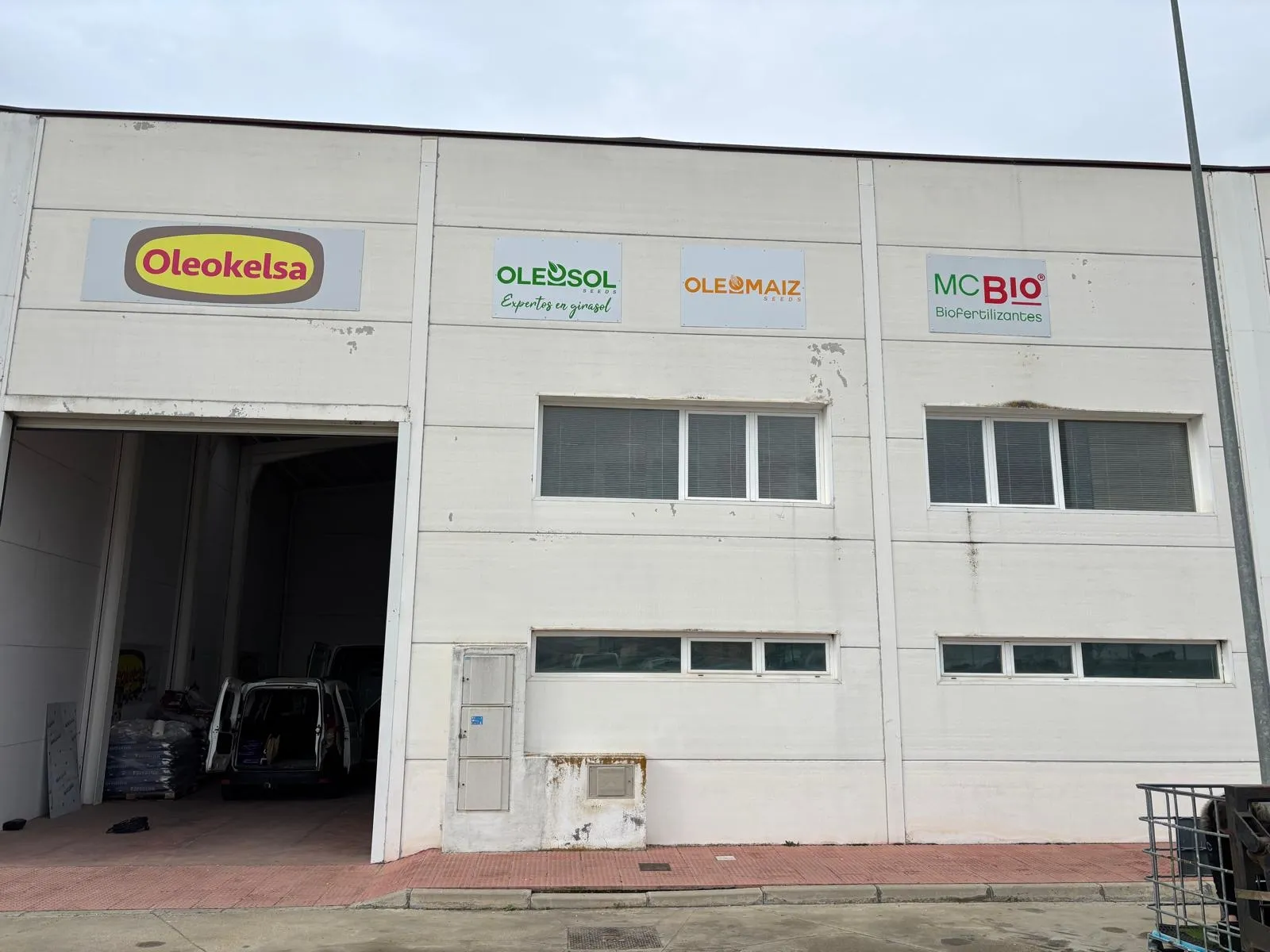Oleokelsa lanza una nueva marca en girasol: Innovación y compromiso con el futuro del campo y los agricultores