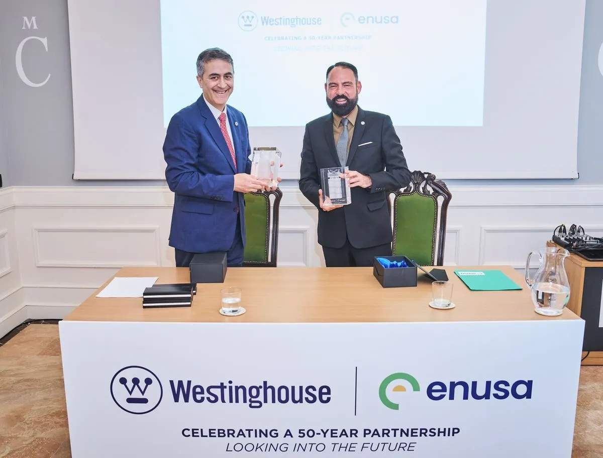 Mariano Moreno, presidente de Enusa, junto a Tarik Choho, presidente de Combustible Nuclear de Westinghouse