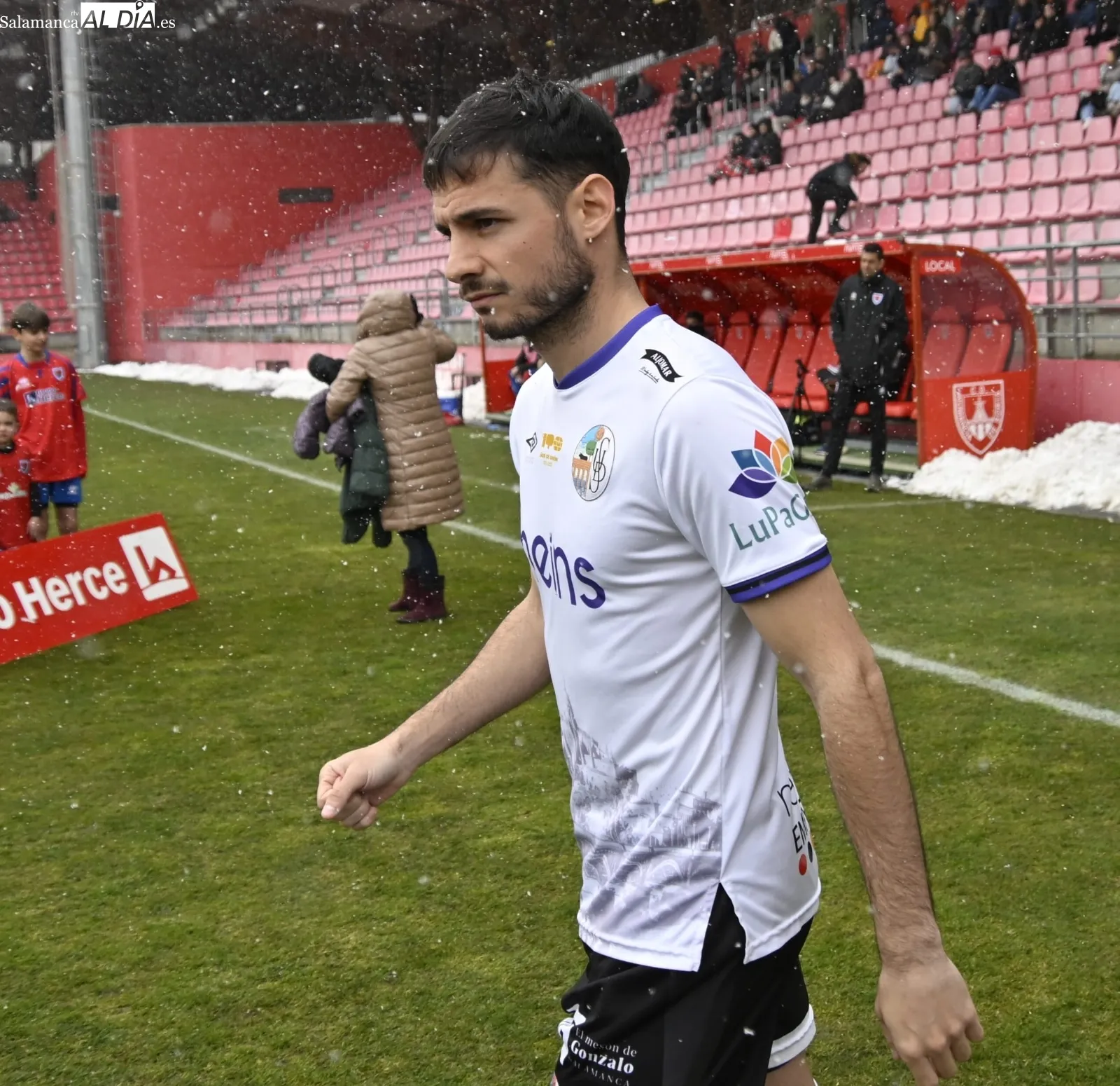 Foto 7 - El Salamanca UDS no tiene opciones en Los Pajaritos ante un Numancia que se pone l&iacute;der (2-0)