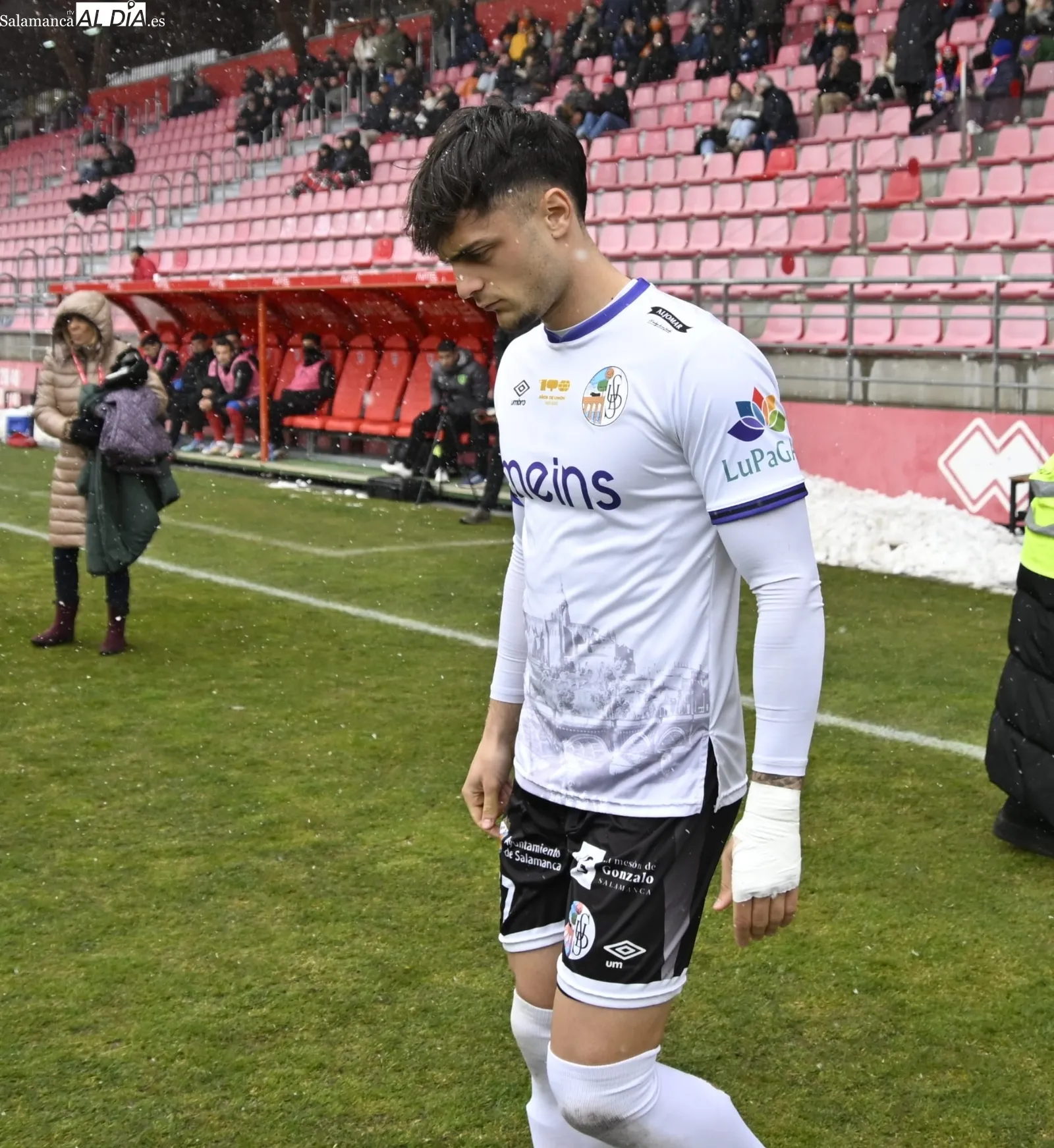 Foto 9 - El Salamanca UDS no tiene opciones en Los Pajaritos ante un Numancia que se pone l&iacute;der (2-0)