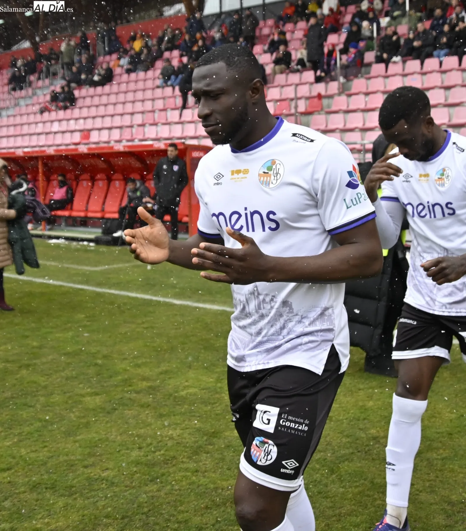 Foto 10 - El Salamanca UDS no tiene opciones en Los Pajaritos ante un Numancia que se pone l&iacute;der (2-0)