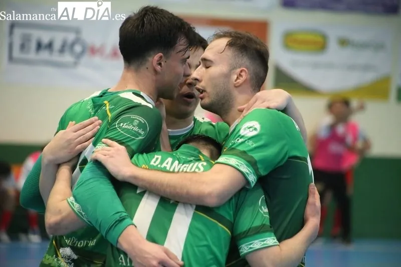 Foto 13 - El Piensos Dur&aacute;n Albense cae en casa y deja escapar una oportunidad de oro (3-4)