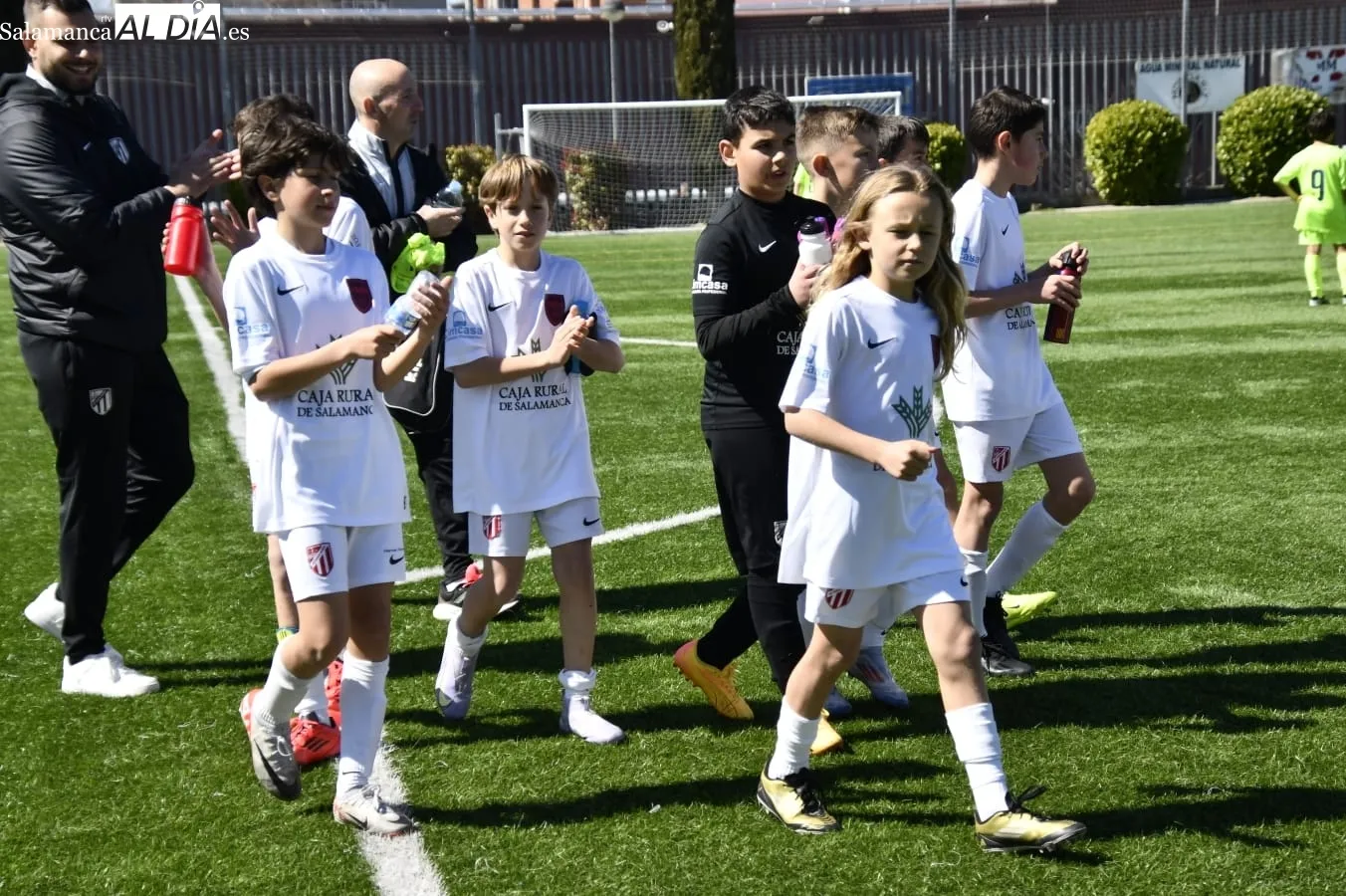 Foto 2 - El f&uacute;tbol base de Salamanca despide el mes de marzo con partidazos (FOTOS) 