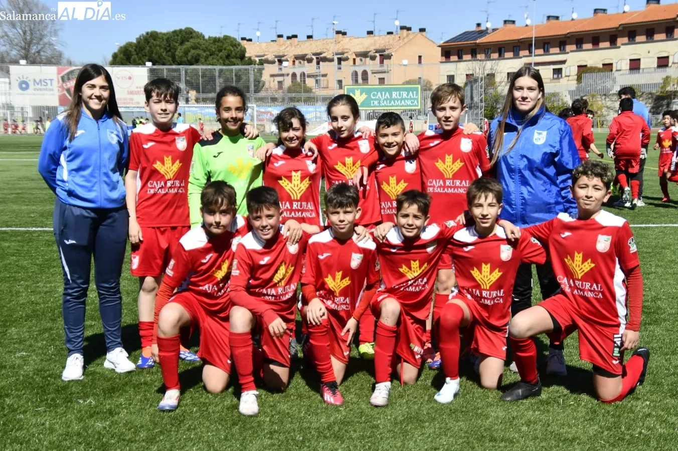 Foto 3 - El f&uacute;tbol base de Salamanca despide el mes de marzo con partidazos (FOTOS) 