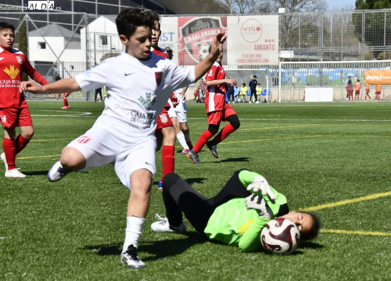 Foto 15 - El f&uacute;tbol base de Salamanca despide el mes de marzo con partidazos (FOTOS) 