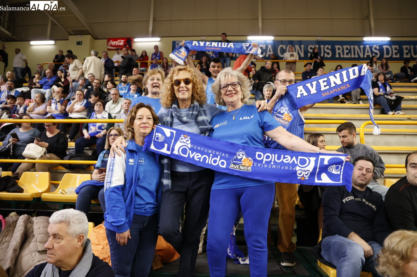 Lleno en Würzburg para disfrutar del apasionante Perfumerías Avenida - Valencia Basket (FOTOS)