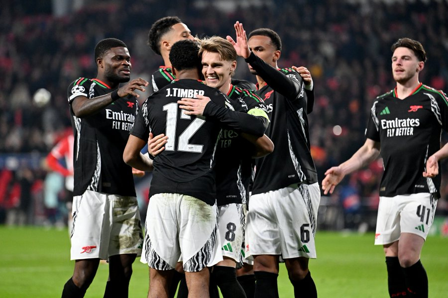 El Arsenal finiquita la eliminatoria ante el PSV, el Dortmund se deja todo para la vuelta y el Aston Villa encarrila los cuartos