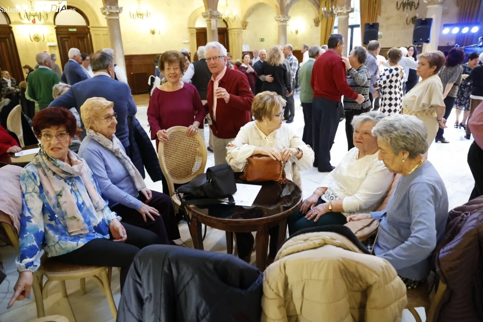 Baile de mayores en el Casino de Salamanca