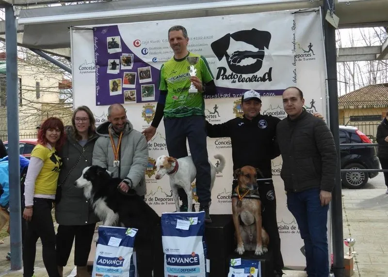Foto 2 - Pedro L&oacute;pez y Adriana Alarcos brillan en el canicross de Alba de Tormes