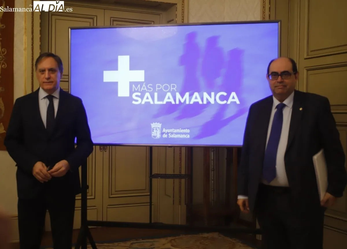 Carlos García Carbayo en el Ayuntamiento de Salamanca | Fotos: Ángel Puma
