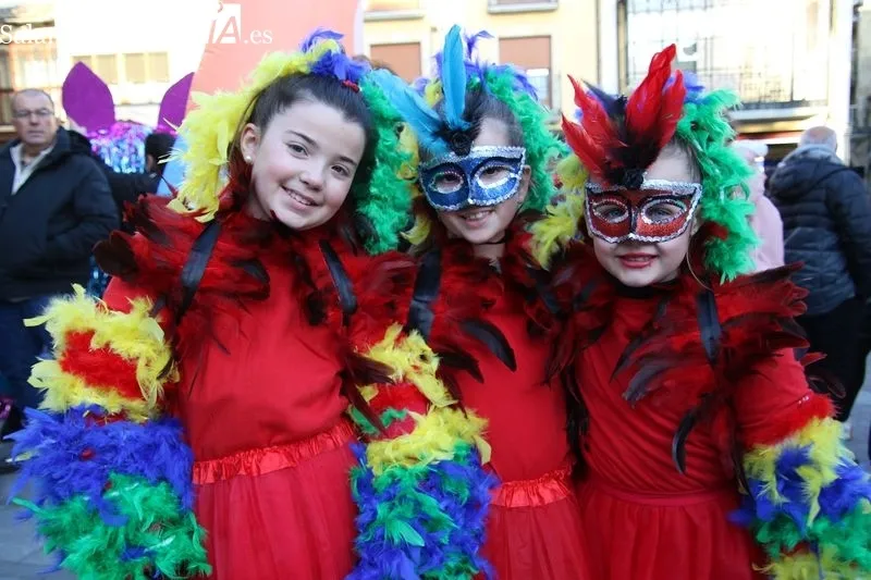 Foto 12 - Los Furbys ganan el concurso de disfraces en Alba de Tormes