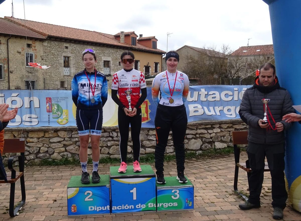 Plata y Bronce para las infantiles de EnchufeSolar Fem