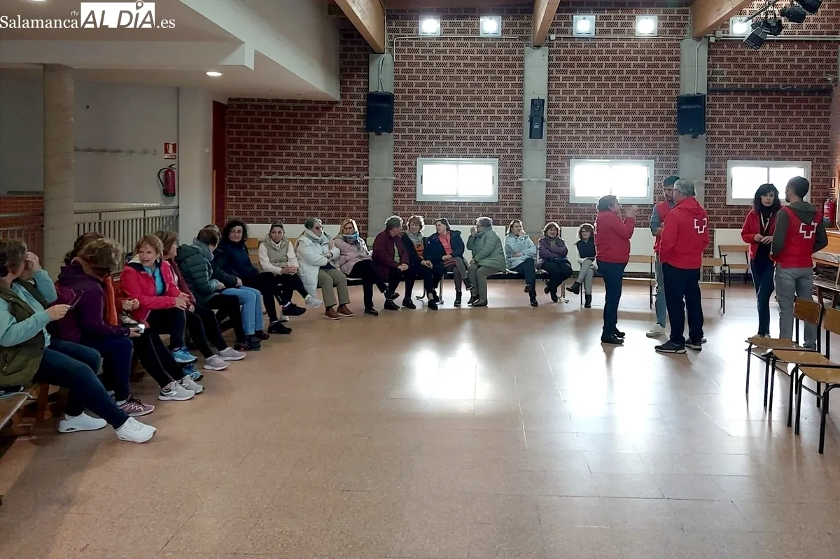 Curso de gimnasia en El Cubo de Don Sancho impartido por Cruz Roja