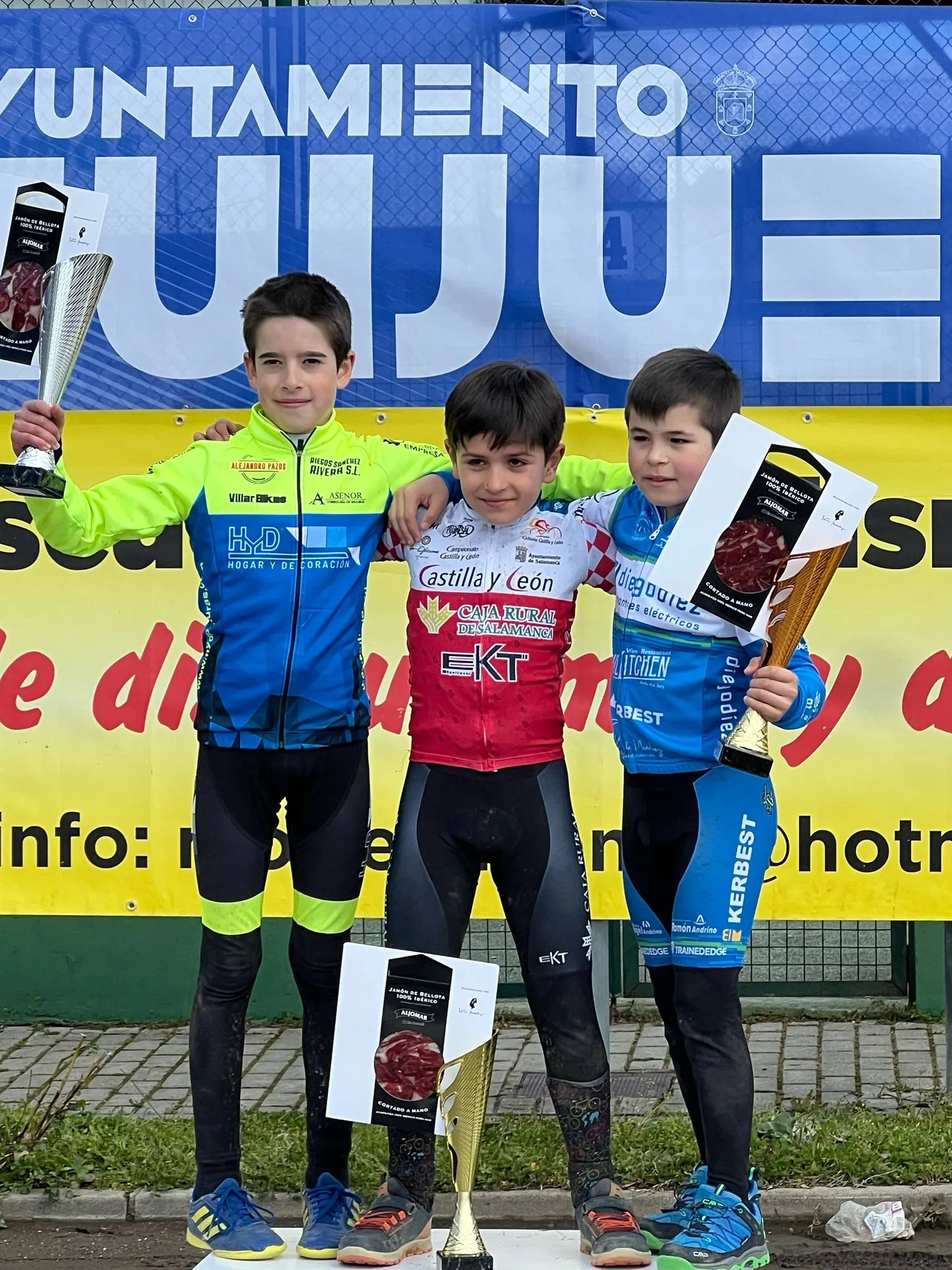 Foto 3 - El equipo ciclista Promesal consigue tres primeros puestos este fin de semana