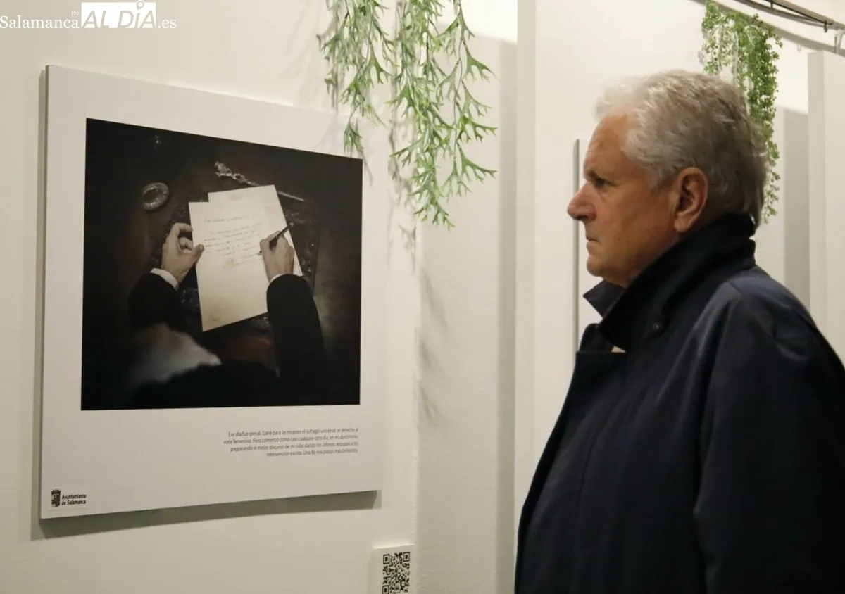 Inauguración en la Casa de la Mujer de la muestra 