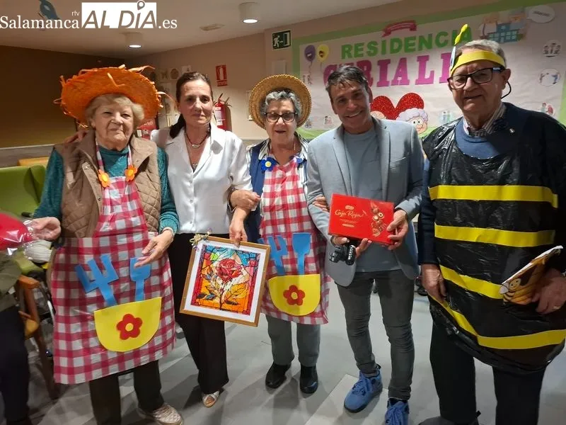 Foto 2 - Colorido Carnaval en Gerialba